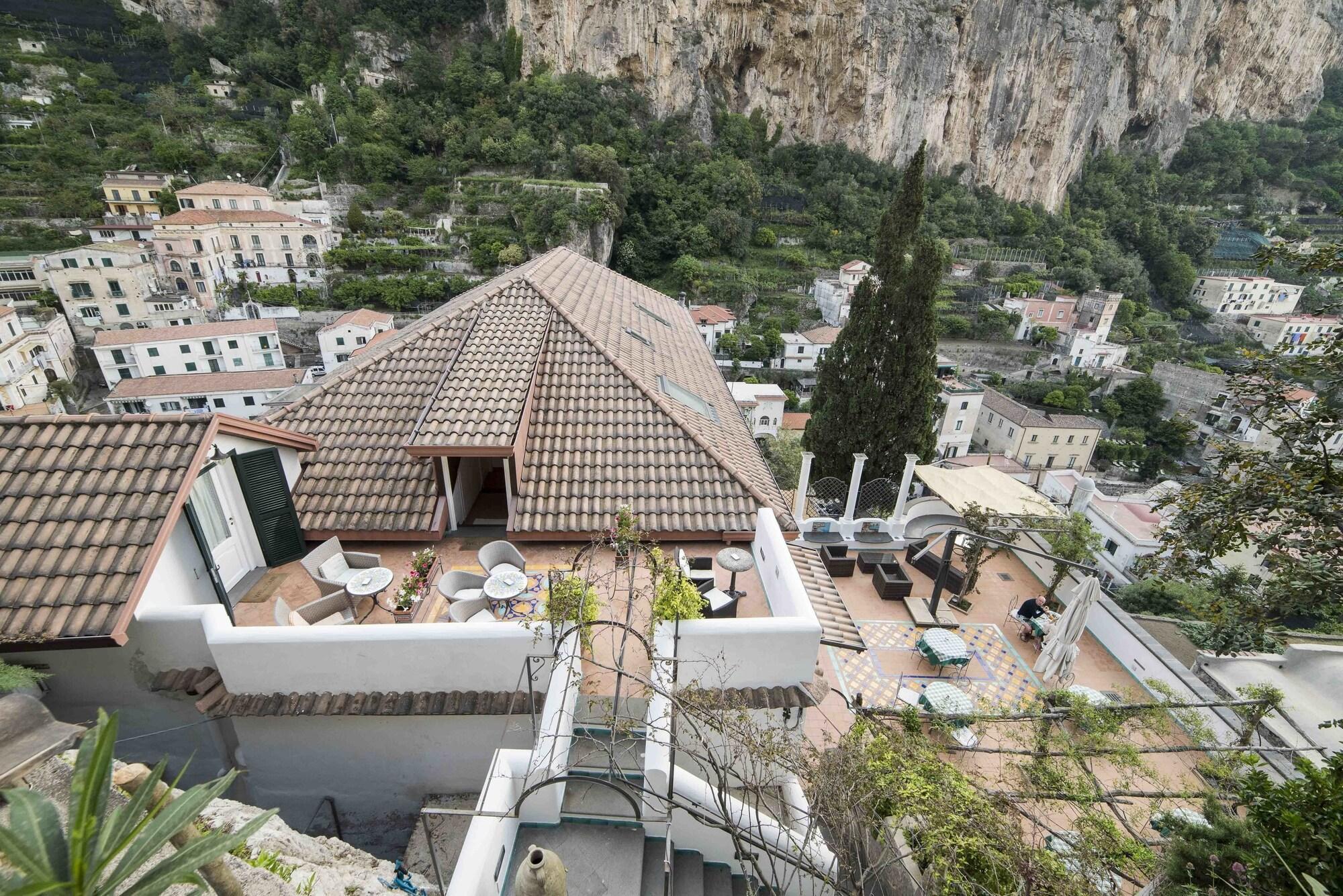 Hotel Annalara Charme And Relax 3*
